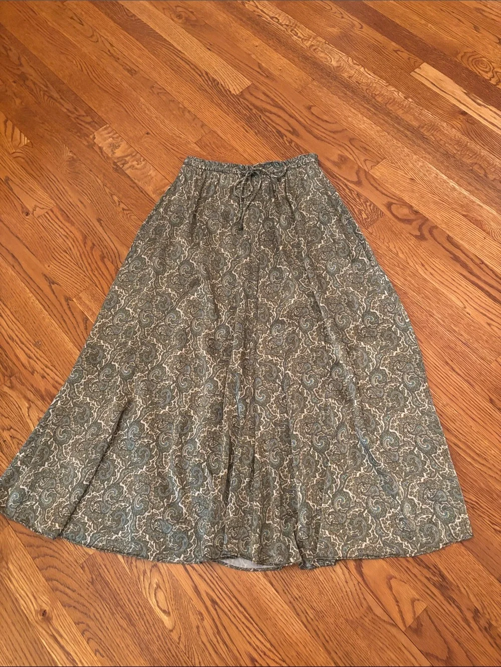 Zara paisley print satin effect midi skirt with ties sz.XS